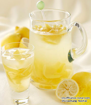 Est le miel avec le jus de citron bon pour les patients atteints de stage 3 d’insuffisance rénale chronique